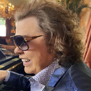 Ronnie Milsap avatar