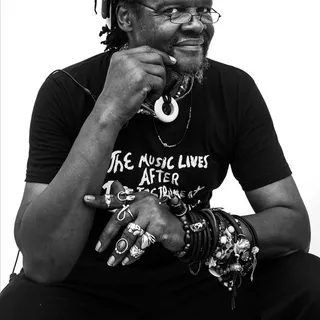 Lonnie Holley avatar