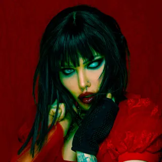 Alice Glass avatar