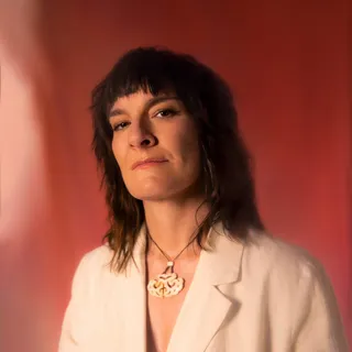 Jen Cloher avatar