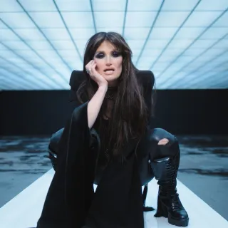 Idina Menzel avatar