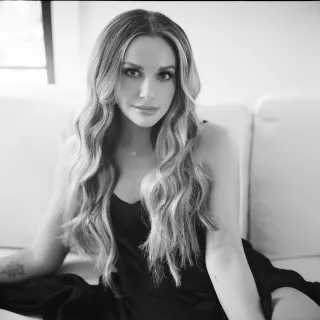 Carly Pearce avatar