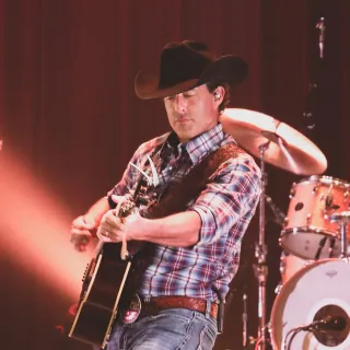 Aaron Watson avatar