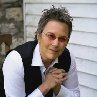 Mary Gauthier avatar