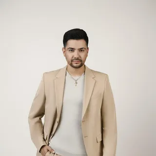 Luis Coronel avatar