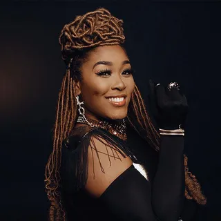 Lady Zamar avatar