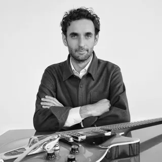 Julian Lage avatar