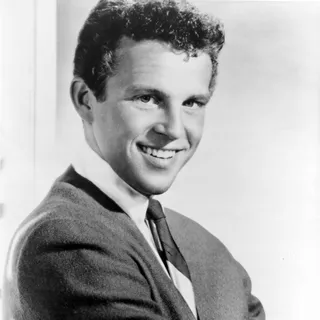 Bobby Vinton avatar