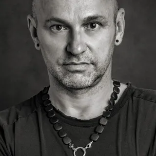 Henrik Schwarz avatar