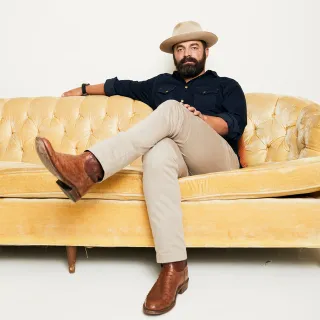 Drew Holcomb & The Neighbors avatar